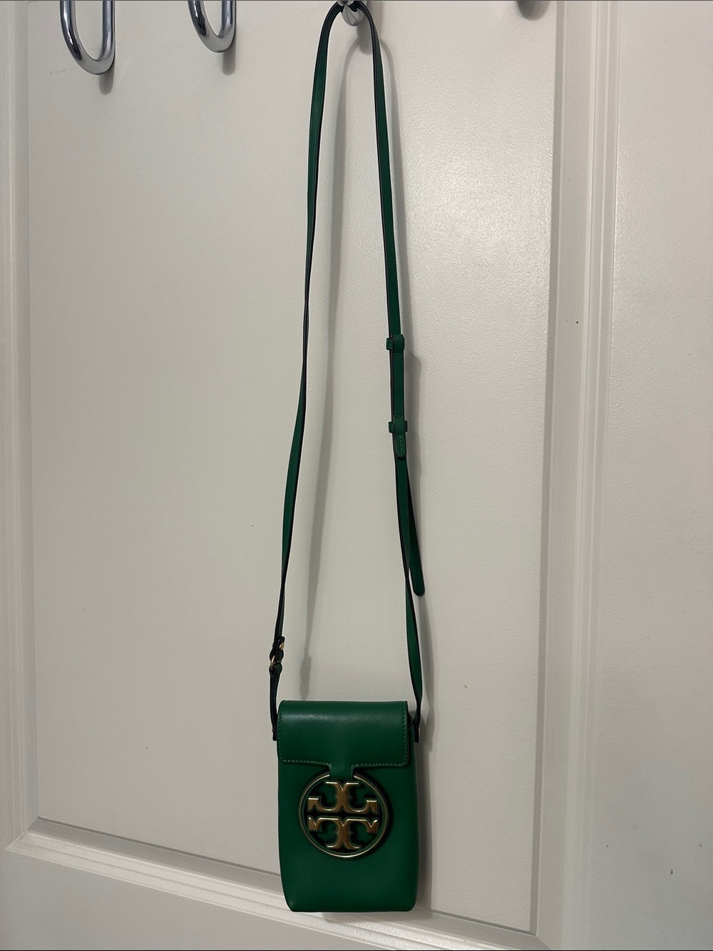 Tory Burch Emerald Green Logo Crossbody Phone Pouch